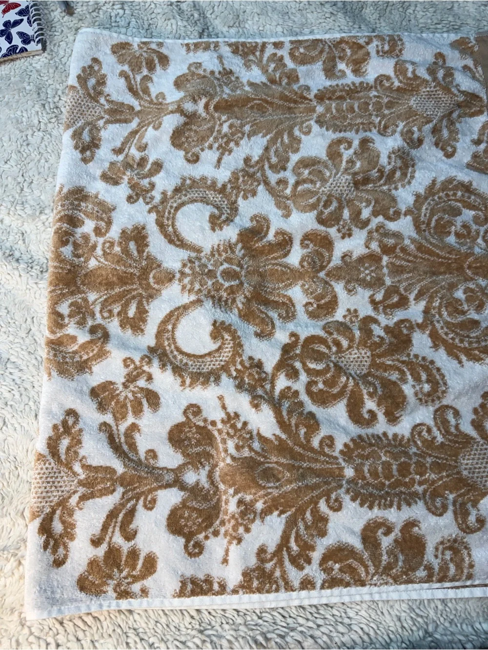 Bianca Exclusive 100% Cotton 3 piece Damask Pattern Towel Set in Beige and White